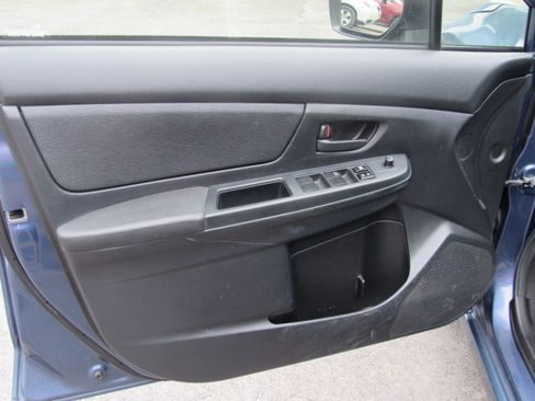 Used 2013 Subaru Impreza 2.0i image 13