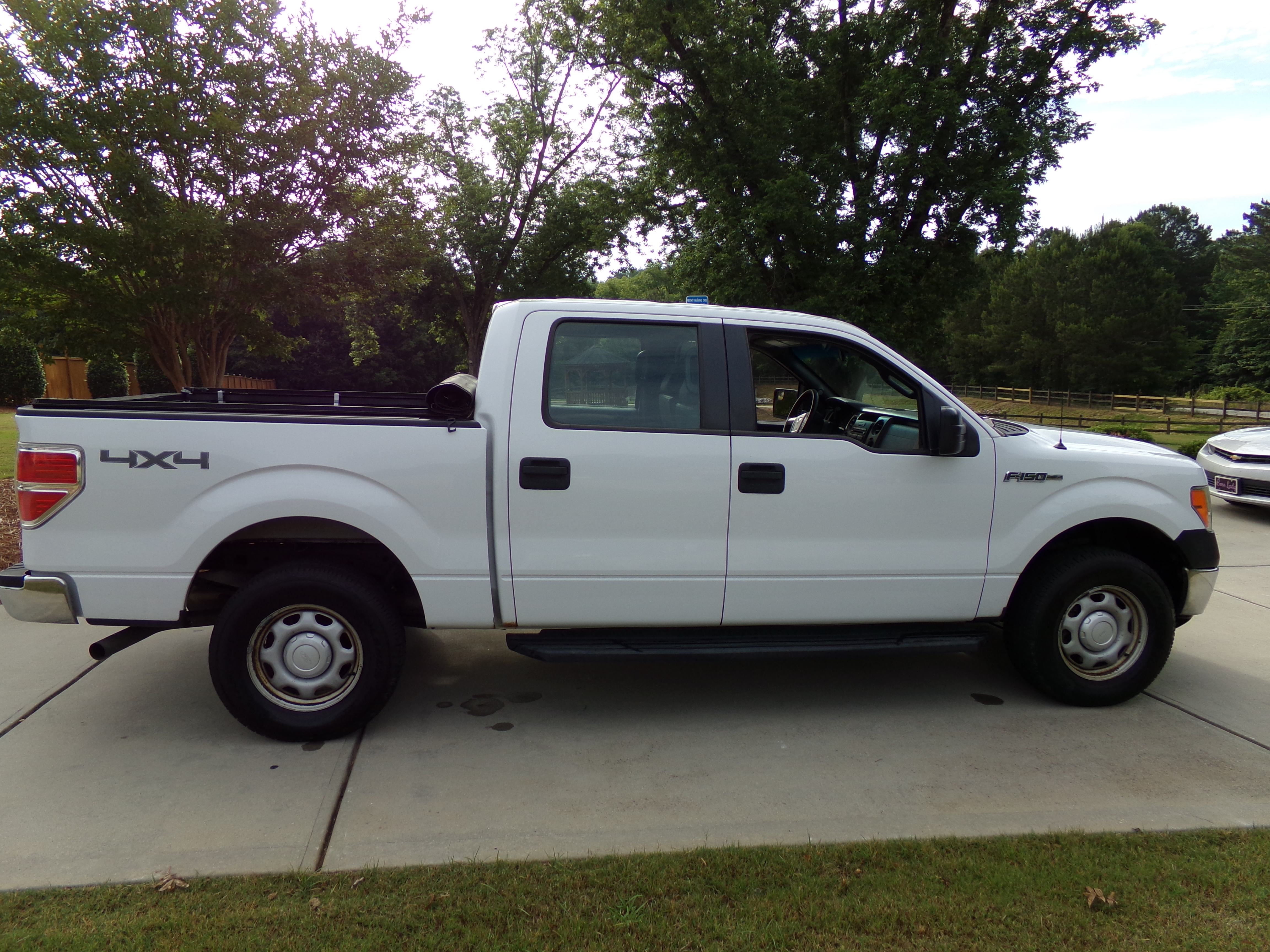 Used 2014 Ford F150 4x4 SuperCrew image 6