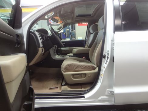 Used 2007 Toyota Tundra SR5 image 17