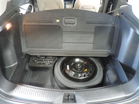 Used 2024 Buick Encore GX Avenir image 24