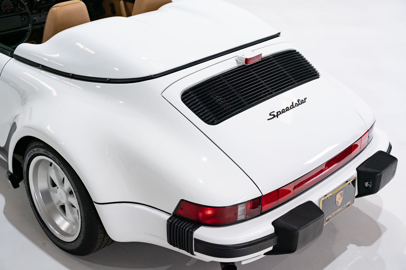 Used 1989 Porsche 911 Speedster RWD image 55
