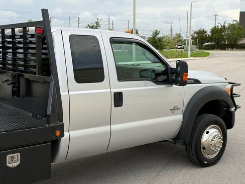 Used 2012 Ford F550 image 45
