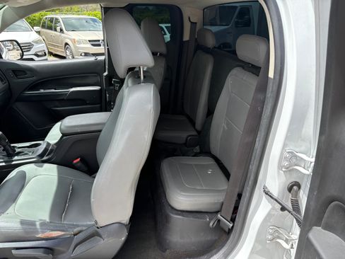 Used 2015 Chevrolet Colorado LT RWD image 7