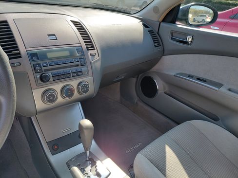 Used 2005 Nissan Altima 2.5 S image 12