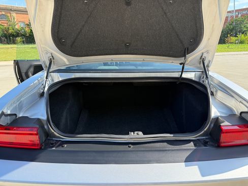 Used 2010 Dodge Challenger R/T image 35