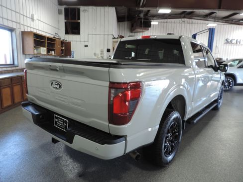 Used 2024 Ford F150 XLT AWD/4WD image 21