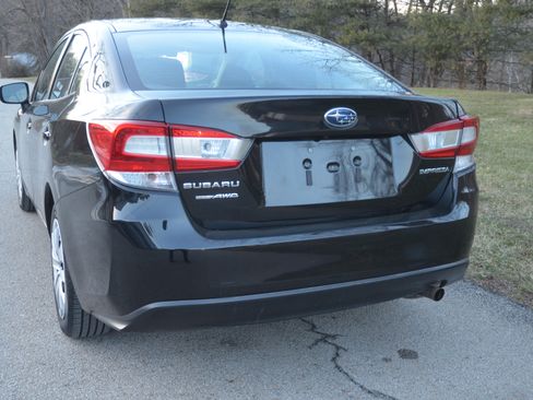 Used 2020 Subaru Impreza 2.0i image 4