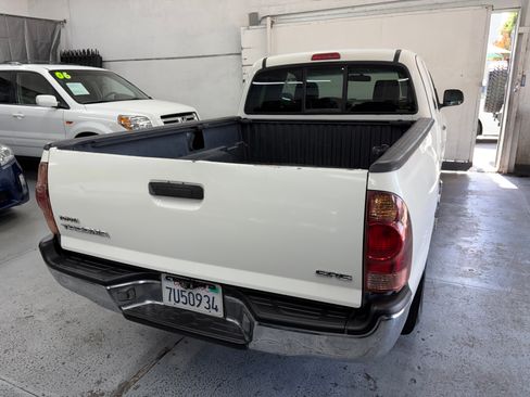 Used 2005 Toyota Tacoma 2WD Access Cab image 6