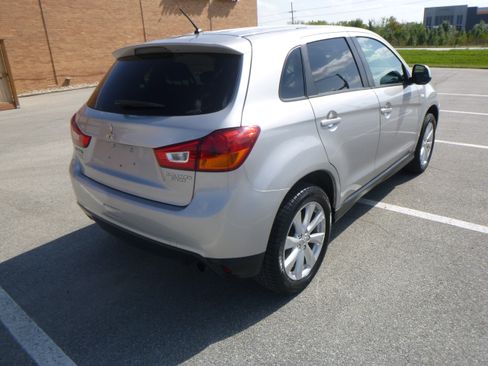 Used 2015 Mitsubishi Outlander Sport ES image 6
