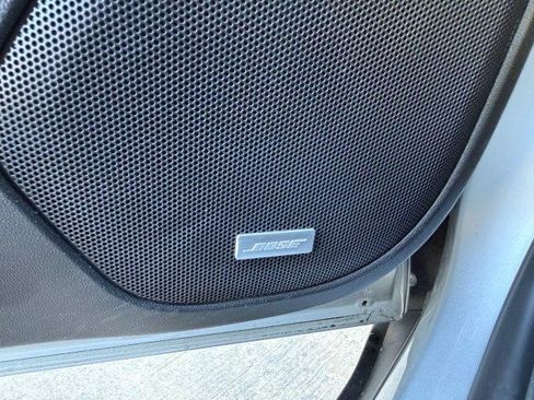 Used 2019 GMC Acadia Denali Ultimate image 24