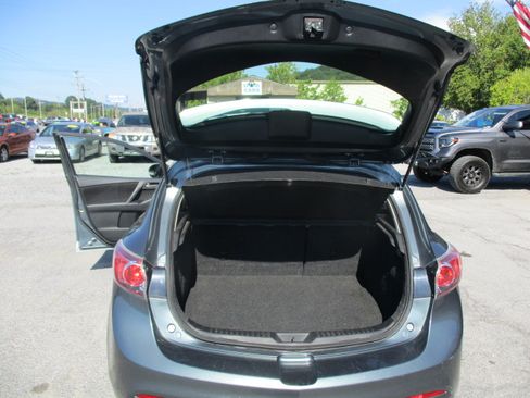Used 2013 MAZDA MAZDA3 i Touring image 48