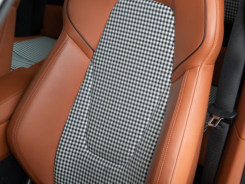 Used 2023 Porsche 911 Sport Classic image 19