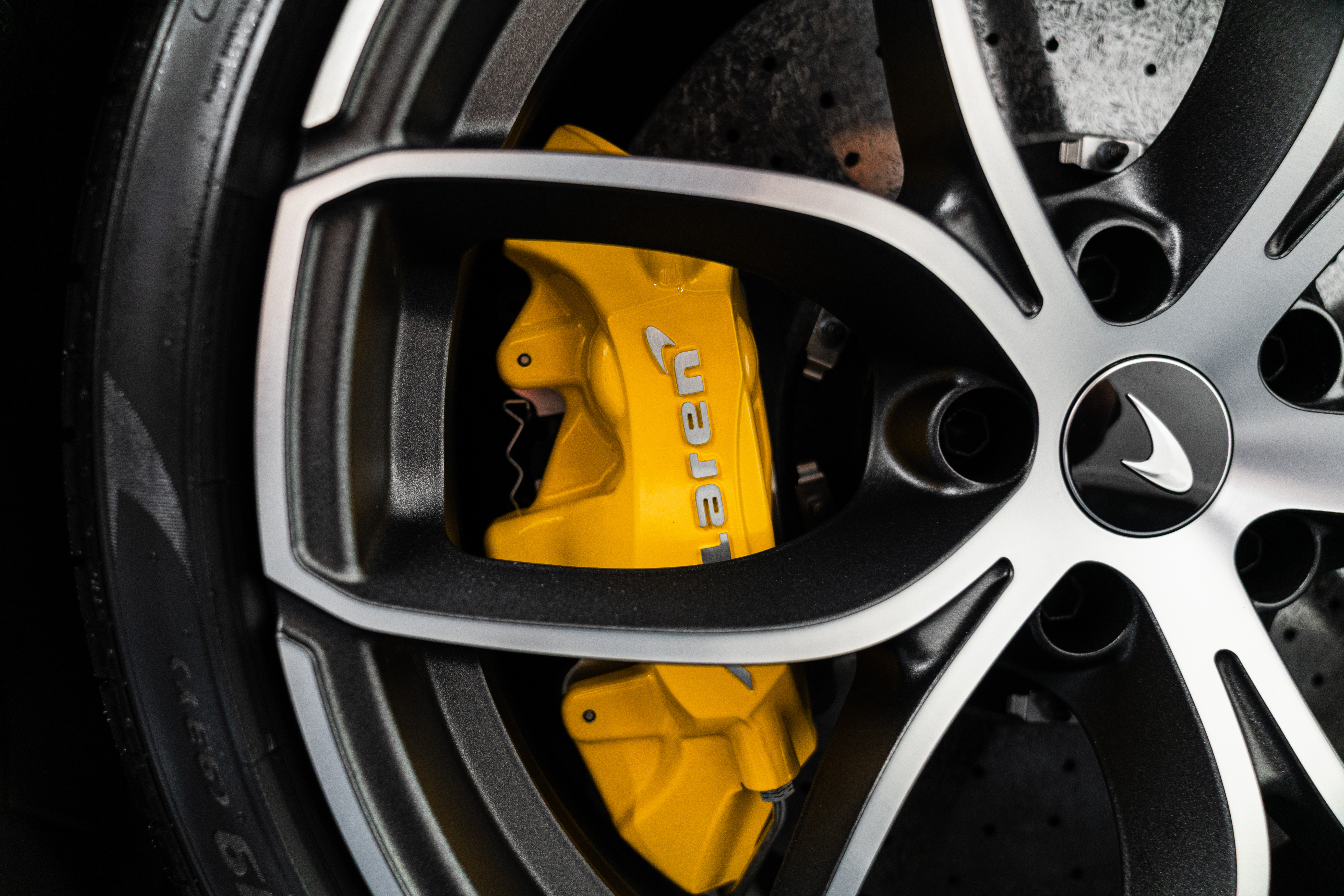 Used 2021 McLaren 720S Performance RWD image 42