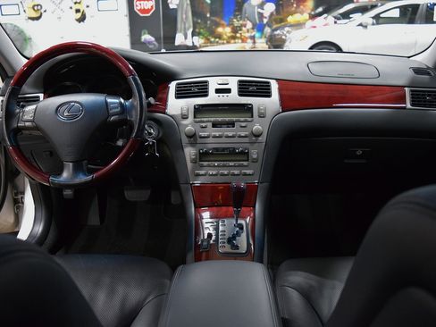 Used 2005 Lexus ES 330 Premium image 23