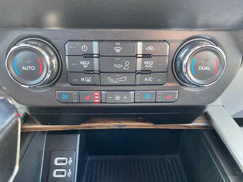 Used 2020 Ford F150 AWD/4WD image 13