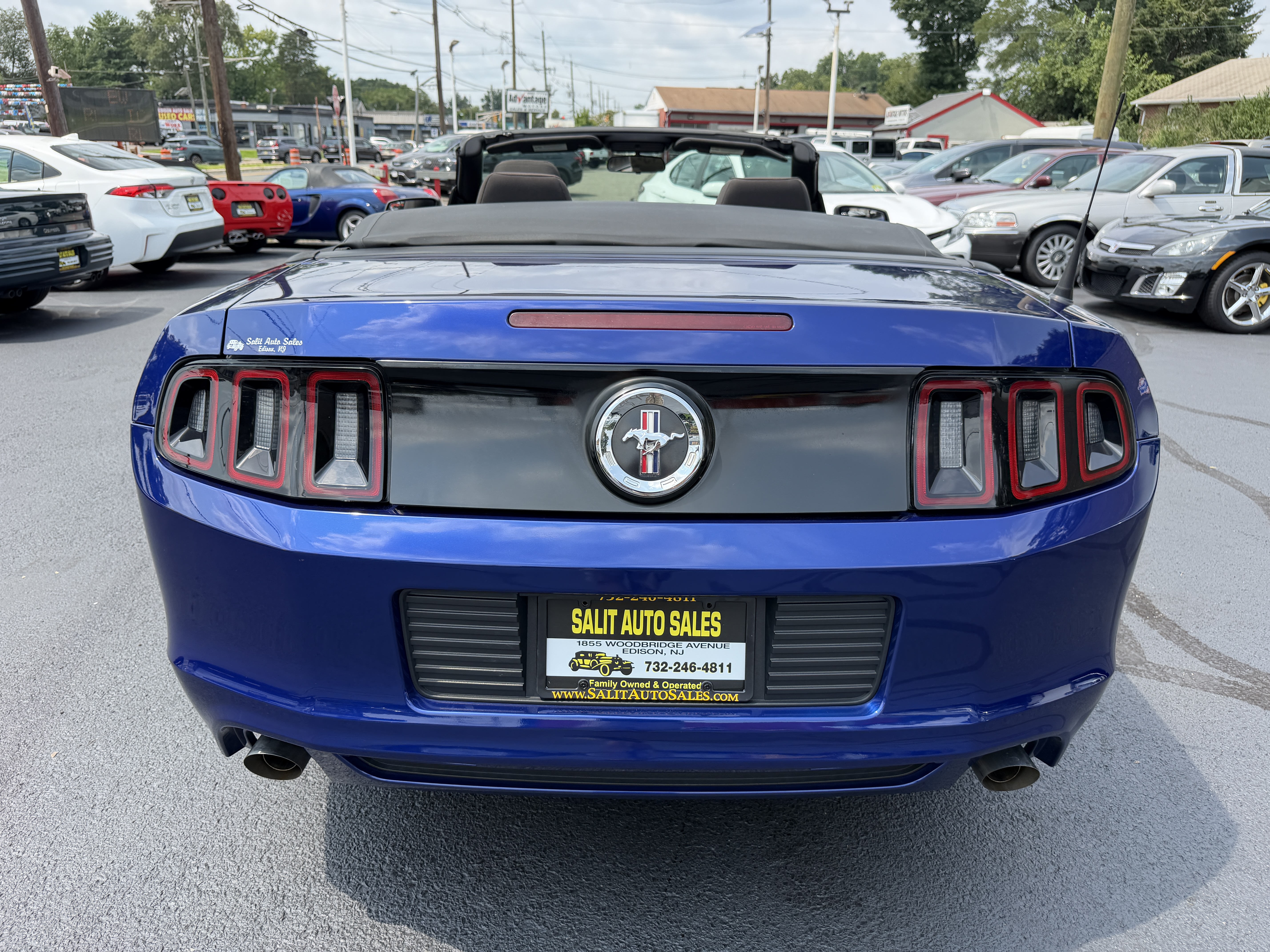 Used 2014 Ford Mustang Convertible RWD image 25
