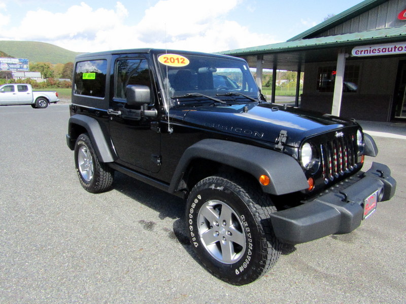 Used 2012 Jeep Wrangler 4WD Rubicon image 2