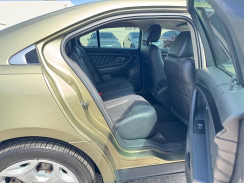 Used 2012 Ford Taurus Limited image 19