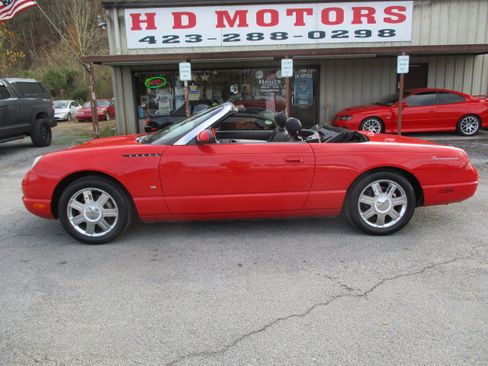 Used 2004 Ford Thunderbird LX image 45