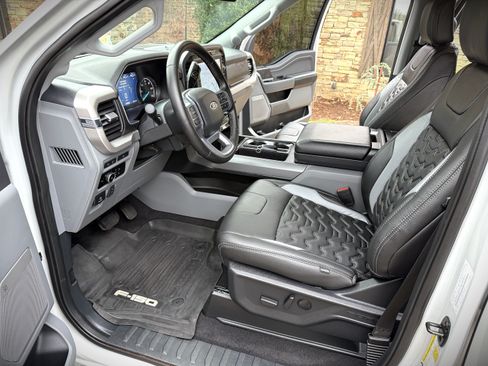 Used 2023 Ford F150 XLT image 20