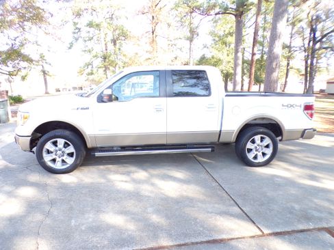 Used 2012 Ford F150 Lariat image 1