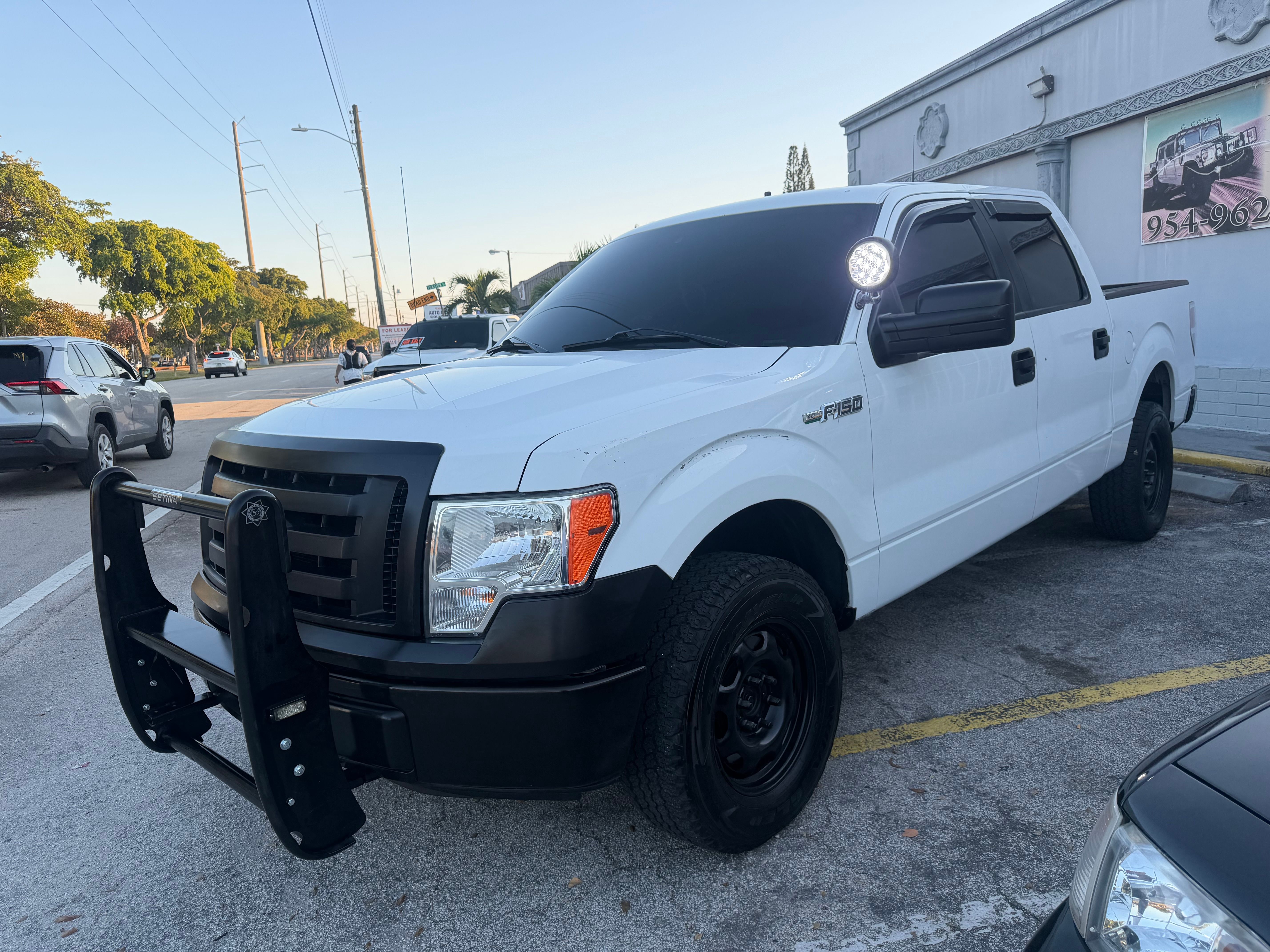 Used 2012 Ford F150 XL AWD/4WD image 4