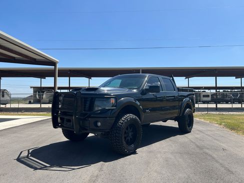 Used 2014 Ford F150 4x4 SuperCrew image 1