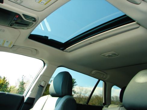 Used 2023 Subaru Outback Onyx Edition XT image 3