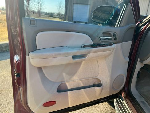 Used 2008 Chevrolet Tahoe LT image 10