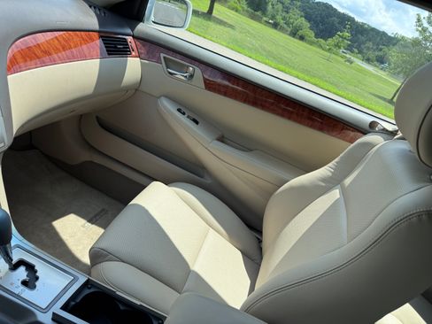 Used 2008 Toyota Solara SLE image 13