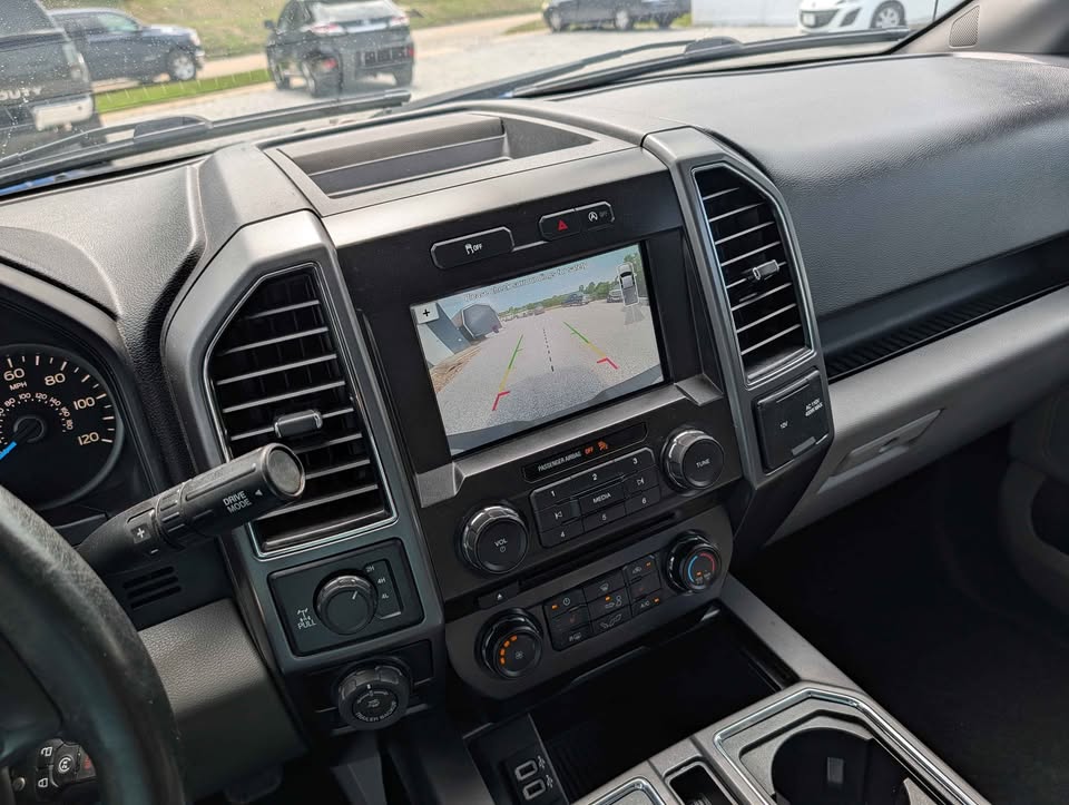 Used 2018 Ford F150 4x4 SuperCrew image 12
