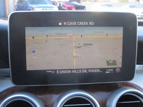 Used 2016 Mercedes-Benz C 300 Sport image 5