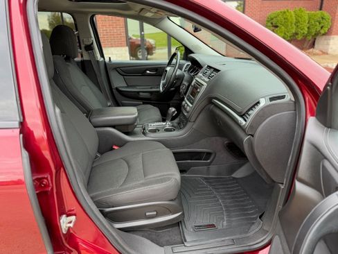 Used 2015 GMC Acadia FWD SLE w/ SLE-2 image 17