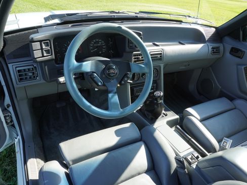 Used 1989 Ford Mustang LX V8 Hatchback RWD image 16