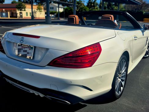 Used 2020 Mercedes-Benz SL 450 Convertible image 4