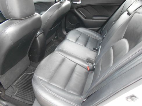 Used 2014 Kia Forte EX image 8