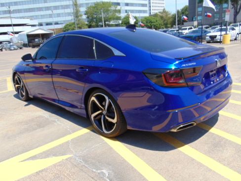 Used 2021 Honda Accord Sport image 6