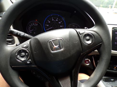 Used 2016 Honda HR-V FWD EX image 12