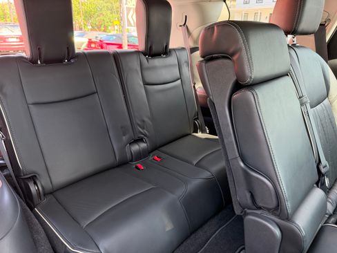 Used 2019 INFINITI QX60 AWD Luxe image 20