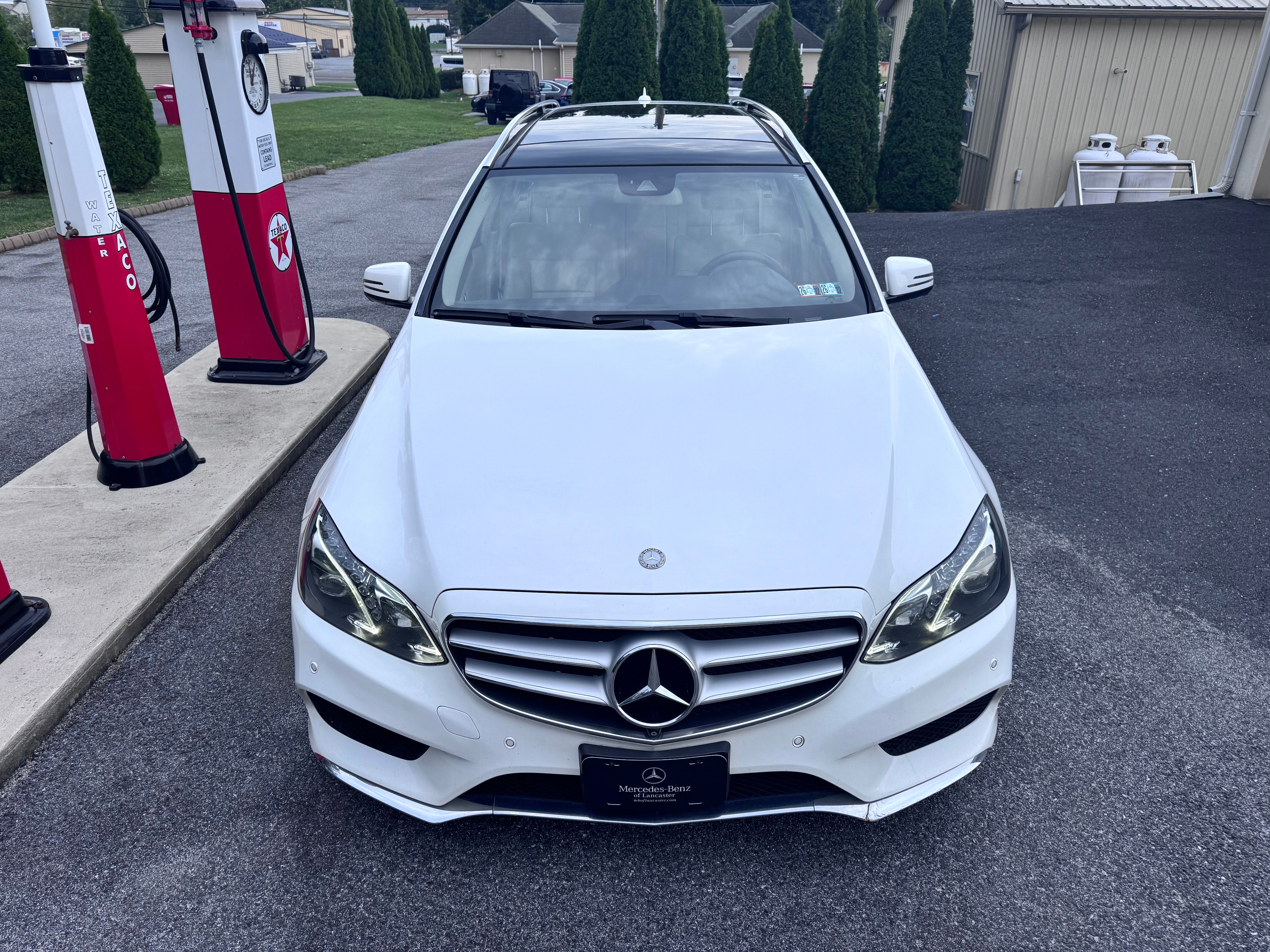 Used 2015 Mercedes-Benz E 350 4MATIC Wagon image 2