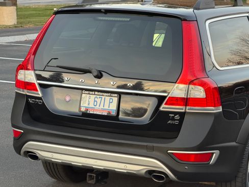 Used 2015 Volvo XC70 T6 Platinum image 14