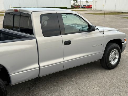 Used 2000 Dodge Dakota Sport RWD image 43