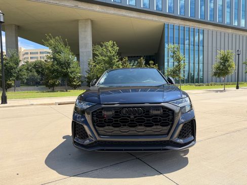 Used 2023 Audi RS Q8 AWD/4WD image 8