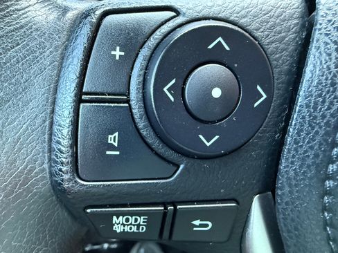 Used 2015 Toyota Corolla S Plus Sedan 4D FWD image 15