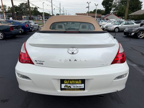 Used 2007 Toyota Solara SLE Convertible FWD image 34