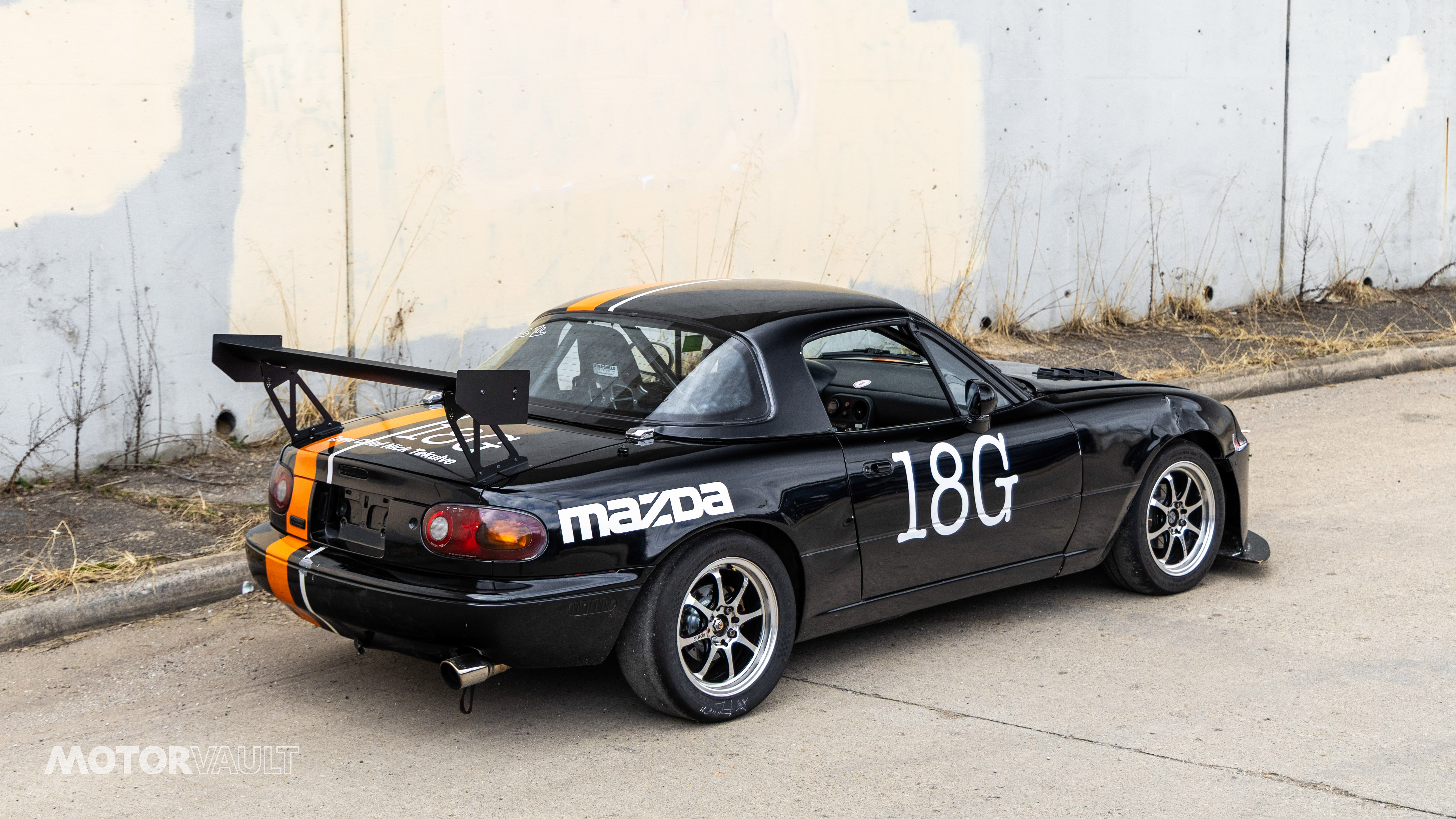 Used 1993 MAZDA MX-5 Miata Club Spec RWD image 12