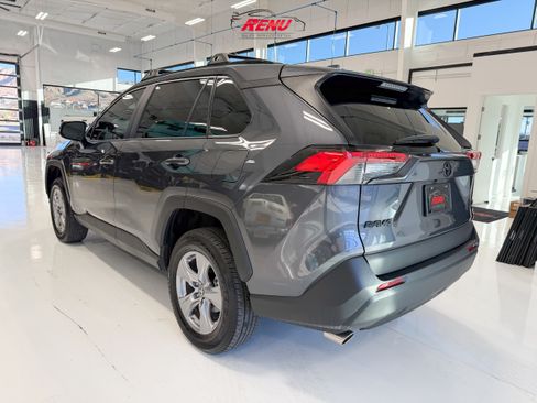 Used 2025 Toyota RAV4 XLE image 4
