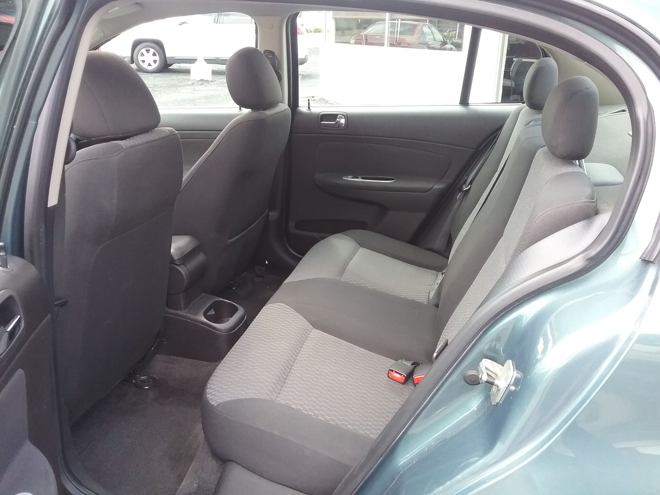 Used 2010 Chevrolet Cobalt LT Sedan w/ 1LT FWD image 6