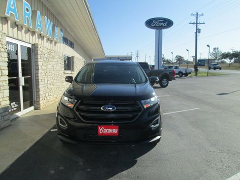 Used 2018 Ford Edge Sport image 18