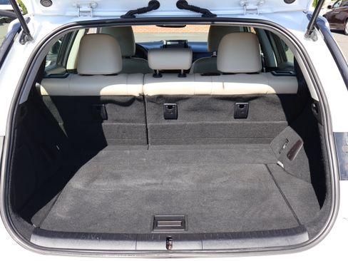 Used 2013 Lexus CT 200h image 34